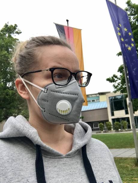 خرید ماسک پزشکی فیلتر دار + قیمت فروش استثنایی